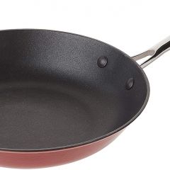 Sartén antiadherente de hierro fundido CastLite de Cuisinart